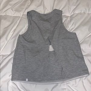 Lululemon crop tank